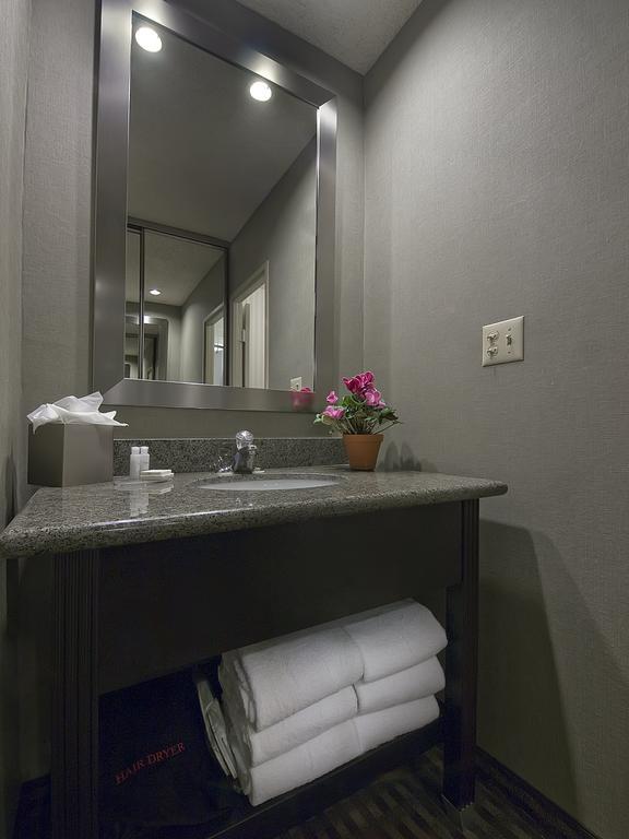 Best Western Plus Boulder Inn Bilik gambar